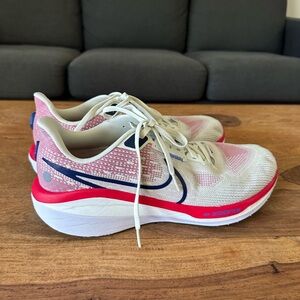 Nike Vomero 17 Road Running Shoes Zoom Men’s 11.5